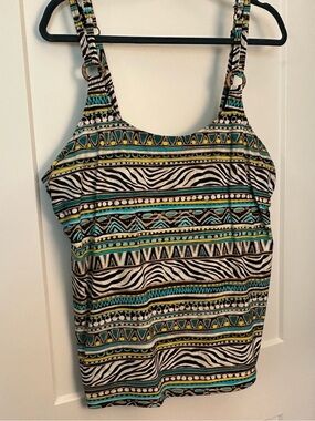 Christina Multicolor Patterned Tankini Top